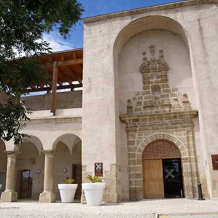 Conventual De Alcántara