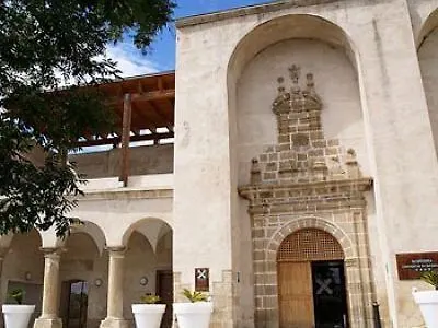 Conventual De Alcántara