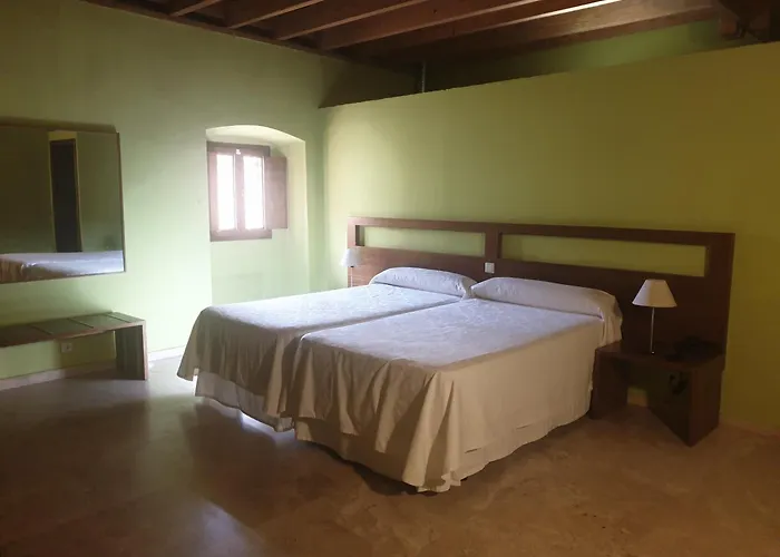 Hospedería Conventual De 4* Alcántara